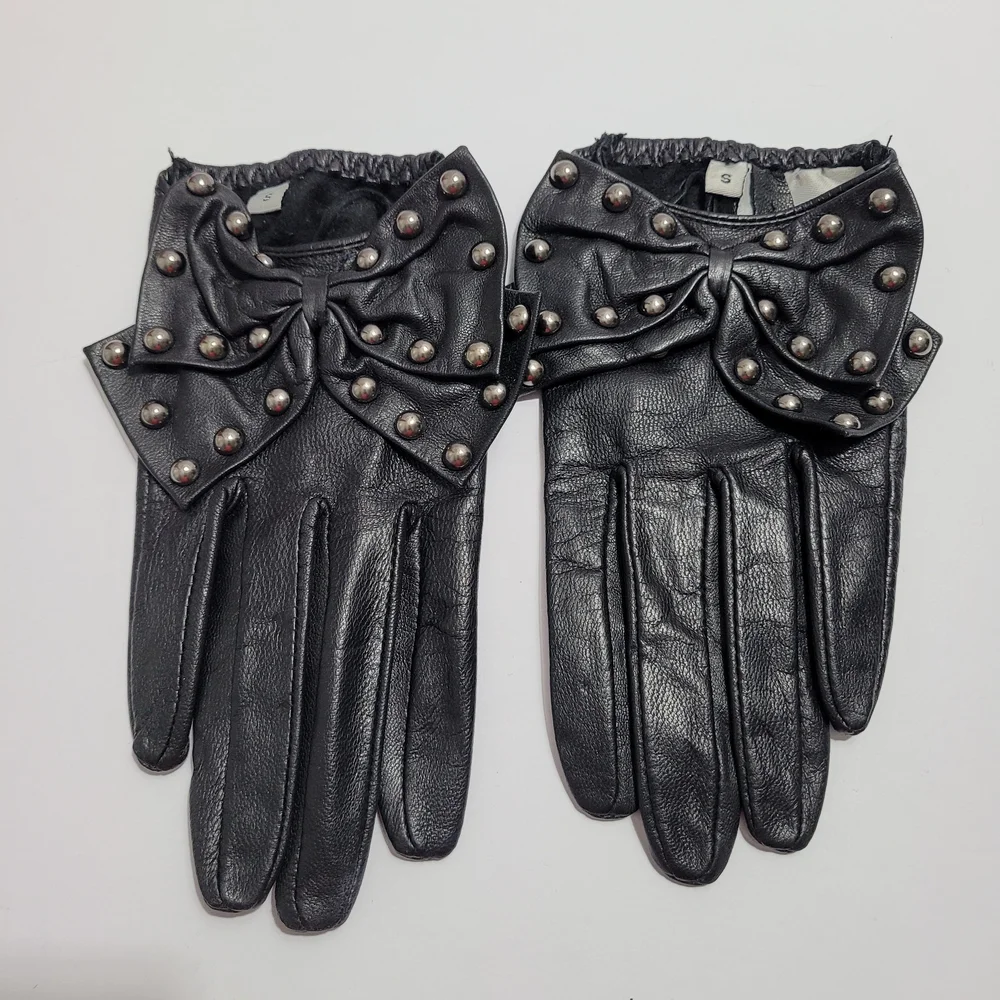 Aldo Black Studded Short Leather Gloves